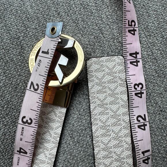 Michael Kors Signature Monogram Twist MK Logo Reversible Belt Vanilla To Luggage main image 6